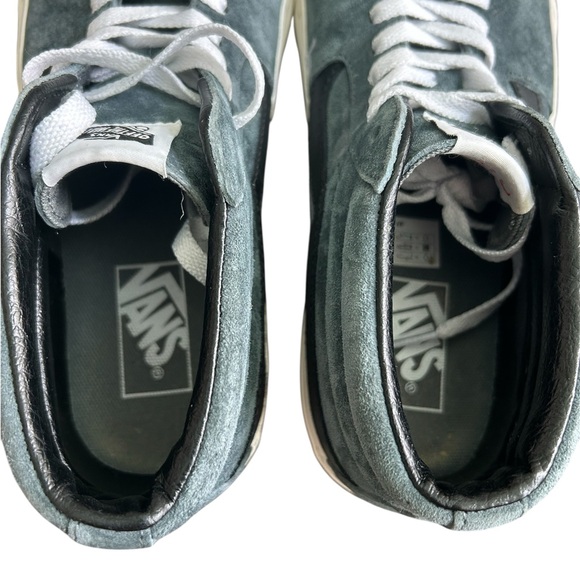 Vans unisex Black and Gray Suede Sneakers - Picture 6 of 7